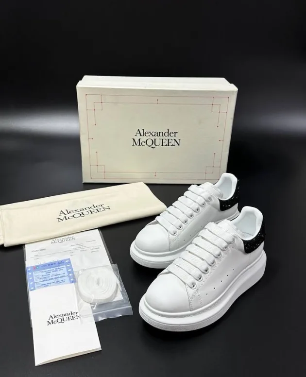 Alexander McQueen Sneakers