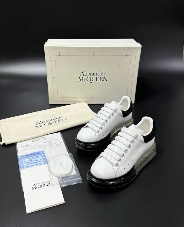 Alexander McQueen Sneakers