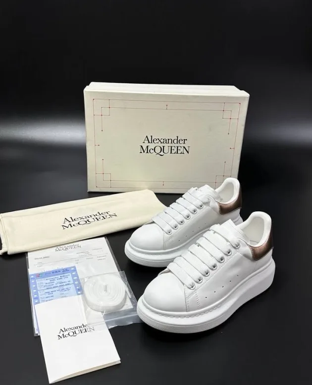 Alexander McQueen Sneakers