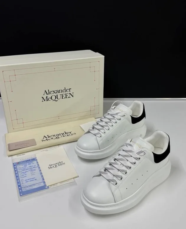Alexander McQueen Sneakers