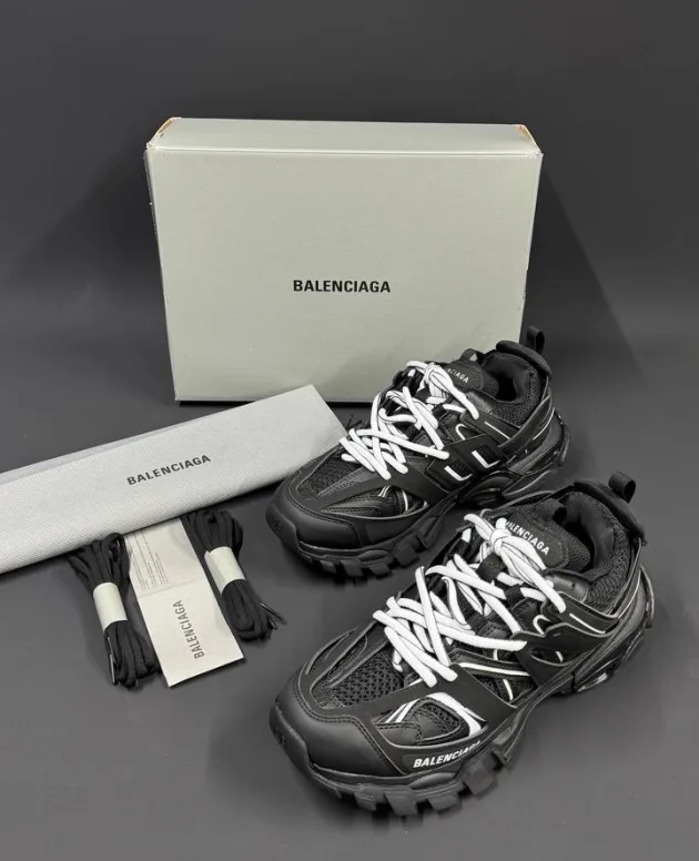Balenciaga Sneakers