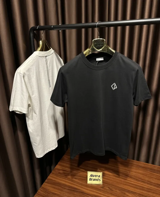 Dior T shirt