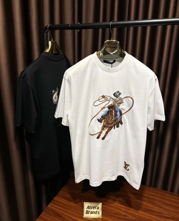Louis Vuitton T shirt